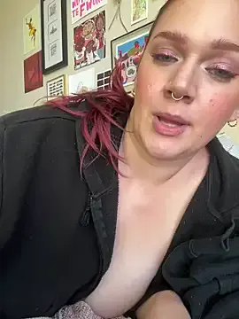 NaughtyInGlasses – webcam model profile photo Image 14