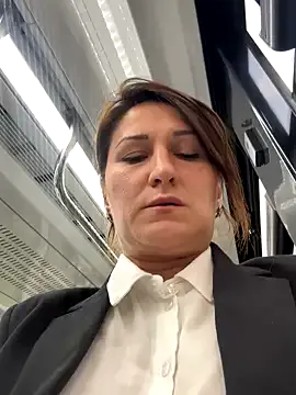 -Miray- – webcam model profile photo Image 11